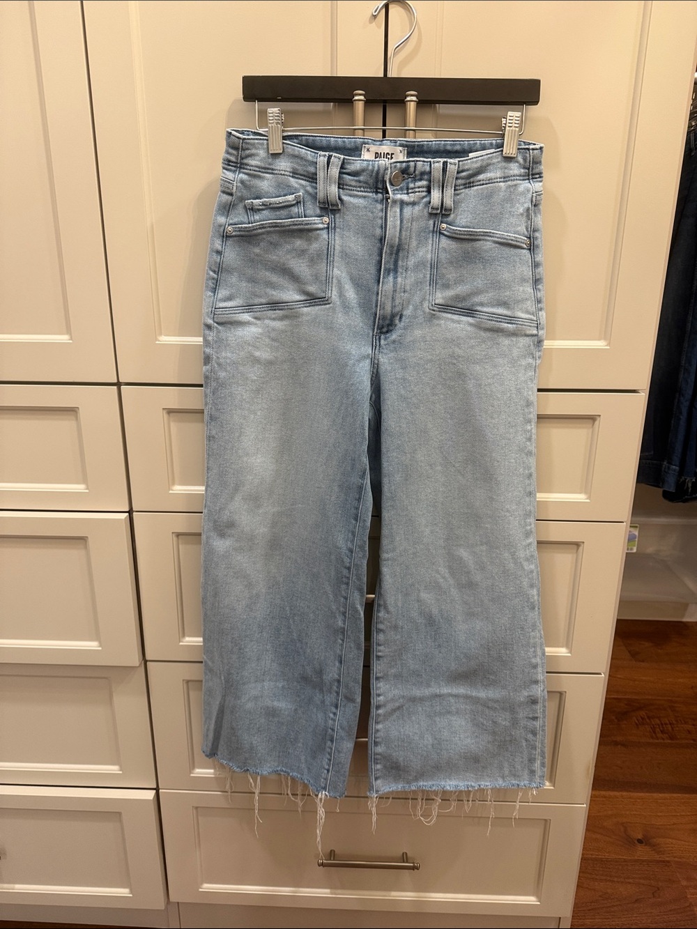 PAIGE Annisa Light Blue Wide-Leg Cropped Jeans